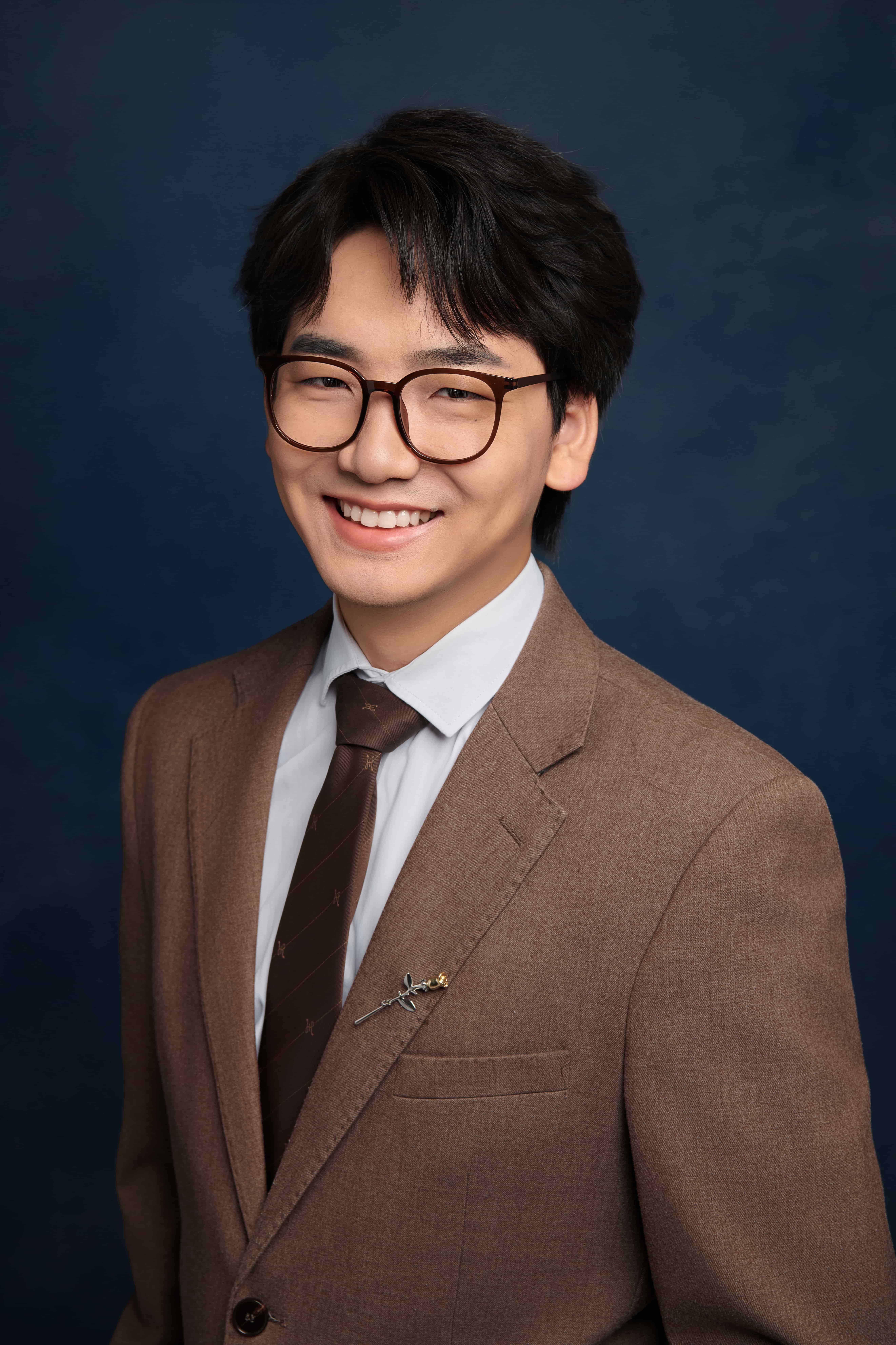 Yijie He